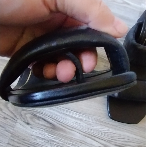 Vionic Emaline Women's Slide Heeled Sandals Women's Size 6 - Picture 3 of 6